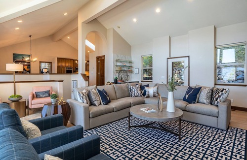 Crystal Bay House | Unforgettable Lake Tahoe Views with Pool & Spa Access