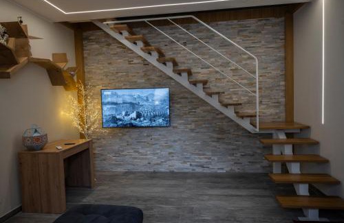 Nicolosi Apartment | Exceptional FACCI RI LUNA: Family-Friendly Retreat Awaiting