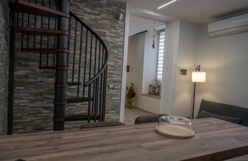 Nicolosi Apartment | Exceptional FACCI RI LUNA: Family-Friendly Retreat Awaiting