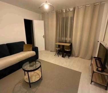 L'Ile-Saint-Denis Apartment | Riverside Retreat Near Paris with Child-Friendly Amenities