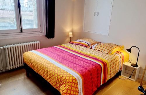 Angouleme Apartment | Bright Apartment Facing City Hall with Breakfast Included