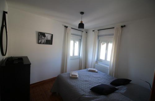 Le Cateau-Cambresis Apartment | Family-Friendly Getaway at Face à Matisse - Rated 9/10