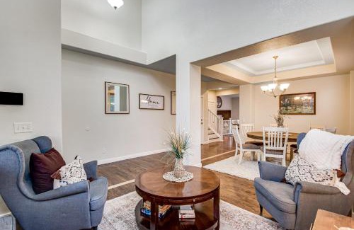 Colorado Springs House | Discover Face of the West: Family & Pet Friendly Retreat
