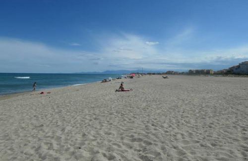 Leucate Apartment | Oceanfront T2 Near Face Port Plage - Rated 9.6/10