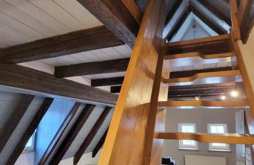 Nuertingen Apartment | Cozy Fachwerk Maisonette in Nürtingen - Guest Rated 8.1/10