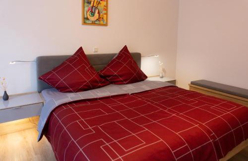 Wernigerode Old Town Apartment | Modern Apartment in Heideviertel with Free Parking