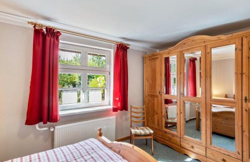 Muritz Apartment | Child-Friendly Retreat at Fachwerkferienhaus - Rated 8/10