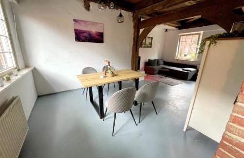 Alfhausen House | Cozy Fachwerkhaus in Alfhausen - Pet and Child Friendly Stay