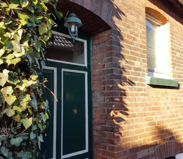 Kernstadt Lehrte House | Pet-Friendly Stay at Fachwerkhaus Julius with Family Amenities