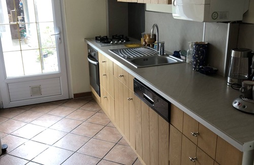 Le Portel House | Seaside Retreat with Breakfast and Family-Friendly Amenities