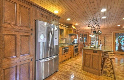 Blue Ridge Cabin | Adventure Awaits: Rafting & Ziplining by Fightingtown Creek