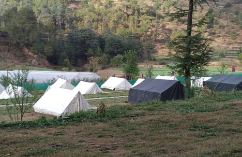 Rajgarh House | Family-Friendly Fagu Resort and Adventure Camp Retreat