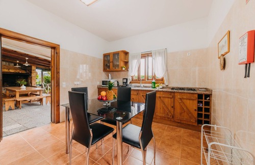 Santana House | Discover Faial House: Family-Friendly Stay with Breakfast