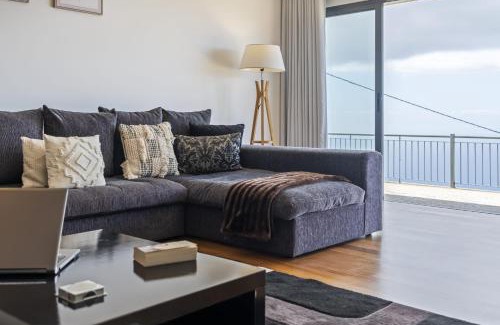 Calheta Villa | Oceanfront Faias Haven: Top-Rated Family-Friendly Retreat