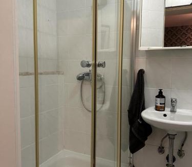 Kelsterbach Apartment | Cozy Fair Apartment 2: Affordable Getaway Awaits