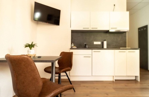 Nordhorn Apartment | FAIR BED 10 City Studio with kitchen, WLAN & PP