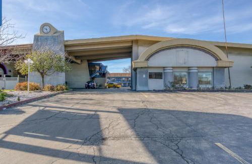 North Lima Hotel | Comfortable Stay at FairBridge Inn Express North Lima