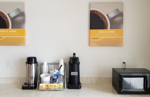 North Lima Hotel | Comfortable Stay at FairBridge Inn Express North Lima