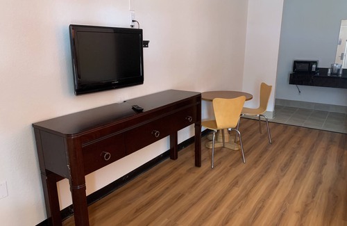 North Lima Hotel | Discover FairBridge Inn Express North Lima: Family-Friendly Stay