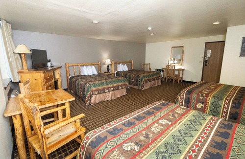 Ponderay Hotel | Comfortable Fairbridge Inn & Suites in Beautiful Sandpoint