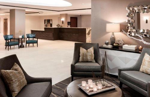 Fairfax Hotel | Experience Comfort at Fairfax Marriott - Pet Friendly & More