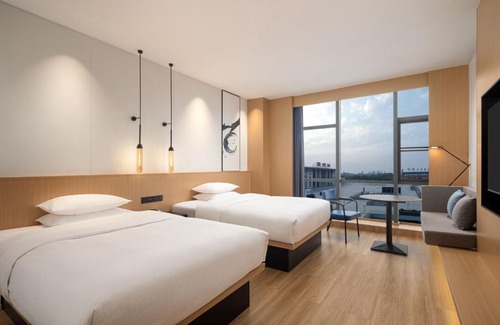 Nanqiao District Hotel | Fairfield by Marriott Chuzhou Railway Station
