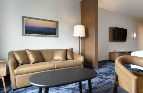 O'Fallon Hotel | Discover Fairfield by Marriott Inn & Suites in O'Fallon, IL