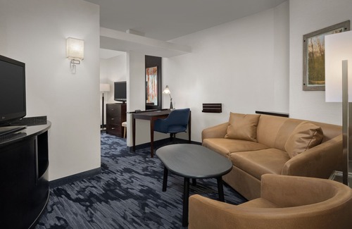 Puyallup Hotel | Discover Fairfield by Marriott Tacoma Puyallup: Top-Rated Stay