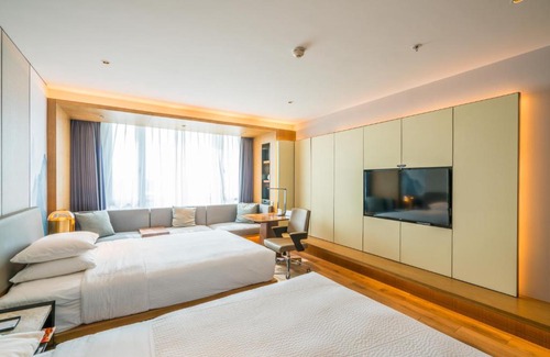 Jiaojiang Hotel | Exceptional Fairfield by Marriott Taizhou Bay with Great Amenities