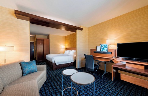 Palm Desert Hotel | Exceptional Fairfield Inn & Suites in Palm Desert, CA