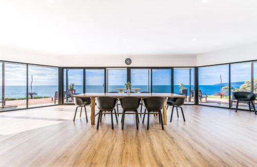 Emu Bay House | Explore Fairfield House: Oceanfront Getaway for Families
