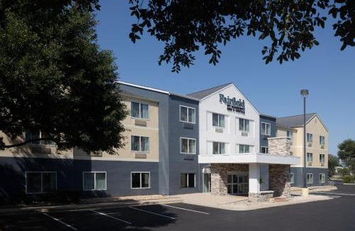 Franklin Park Hotel | Family-Friendly Fairfield Inn & Suites Austin South Awaits