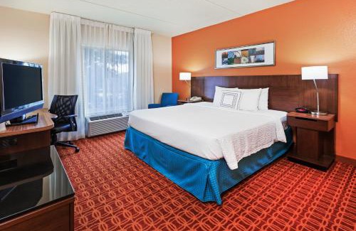 North Burnet Hotel | Pet-Friendly Fairfield Inn & Suites in Austin's Domain Area