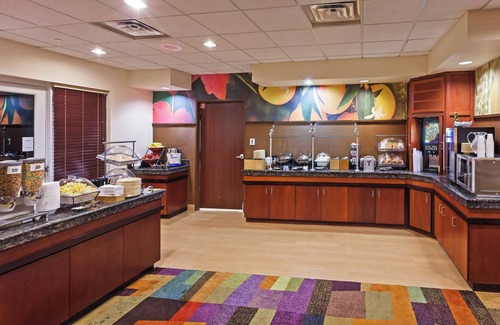 North Burnet Hotel | Explore Fairfield Inn and Suites by Marriott Austin Northwest