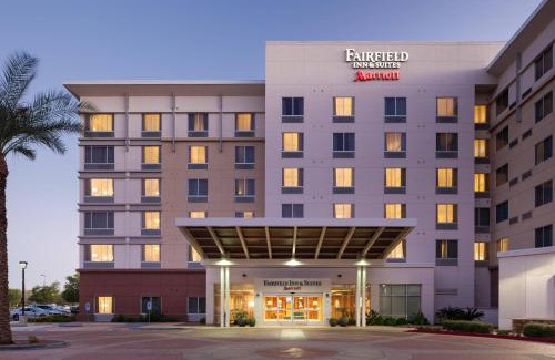 Chandler Hotel | Inviting Fairfield Inn & Suites Phoenix Chandler Fashion Center