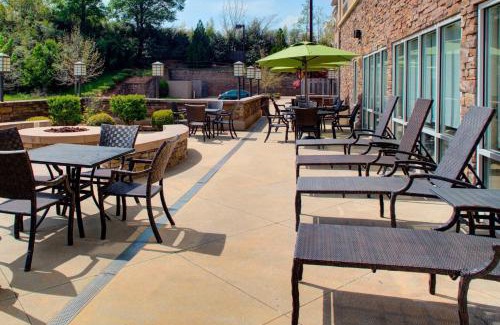 Gunter Afs Hotel | Delightful Fairfield Inn & Suites with Pool and Ocean View