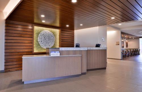 Shakopee Hotel | Discover Fairfield Inn & Suites: Family-Friendly Retreat