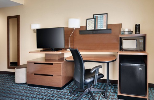 Lexington Park Hotel | Discover Fairfield Inn by Marriott Near Patuxent River