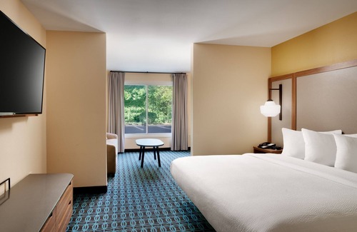 Lexington Park Hotel | Discover Fairfield Inn by Marriott Near Patuxent River