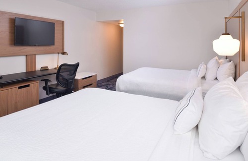 New Stanton Hotel | Comfortable Stay at Fairfield Inn by Marriott New Stanton