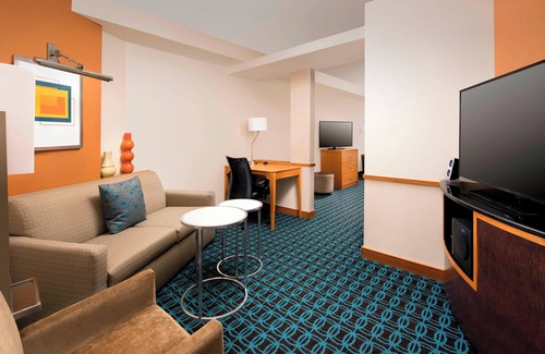 Northeast Hotel | Comfortable Stay at Fairfield Inn by Marriott Washington D.C.