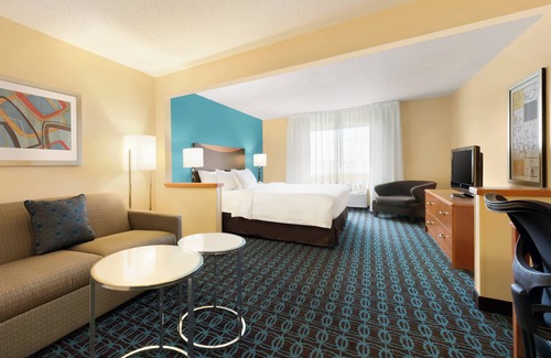 Bourbonnais Hotel | Comfortable Stay at Fairfield Inn by Marriott Kankakee