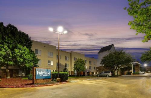 Las Colinas Hotel | Convenient Stay at Fairfield Inn by Marriott Las Colinas