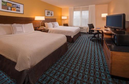 Chantilly Hotel | Convenient Fairfield Inn Dulles Airport with Pool & Dining
