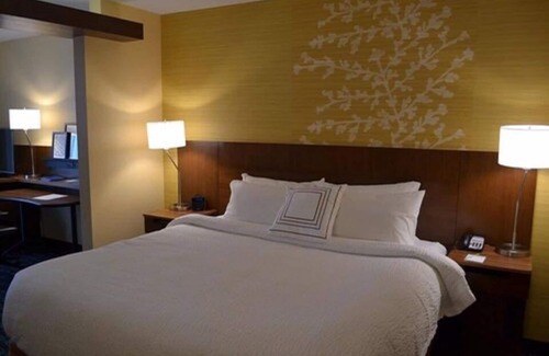 East Grand Forks Hotel | Exceptional Fairfield Inn & Suites in East Grand Forks