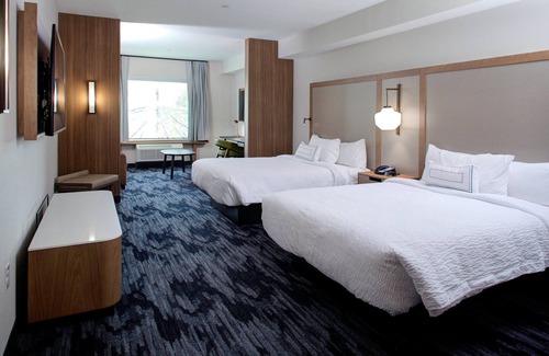 East Texas Hotel | Discover Fairfield Inn & Suites by Marriott Allentown West