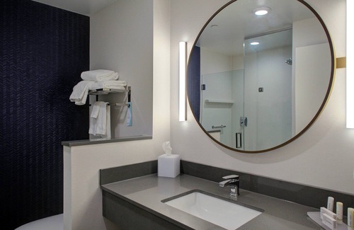 East Texas Hotel | Discover Fairfield Inn & Suites by Marriott Allentown West