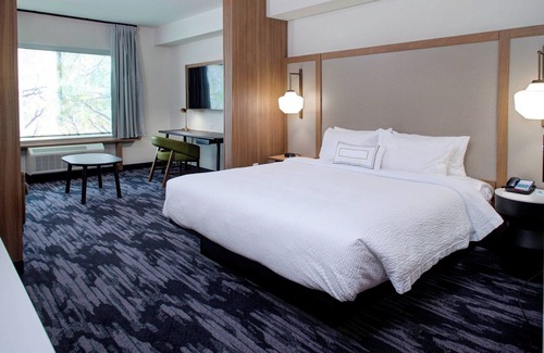 East Texas Hotel | Discover Fairfield Inn & Suites by Marriott Allentown West