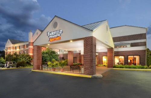Rio Hotel | Comfortable Stay at Fairfield Inn & Suites Charlottesville North