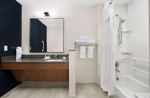 Daytona Beach Hotel | Exceptional Stay at Fairfield Inn & Suites Daytona Beach